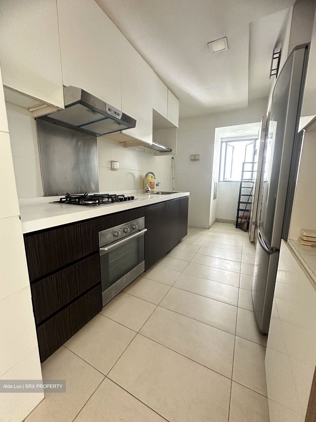 Waterfront Waves (D16), Condominium #562204411